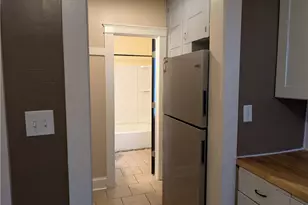 1560 Coutant Ave, Oakwood, OH 44107 - Photo 8