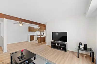 8405 N Akins Road #204, North Royalton, OH 44133 - Photo 6