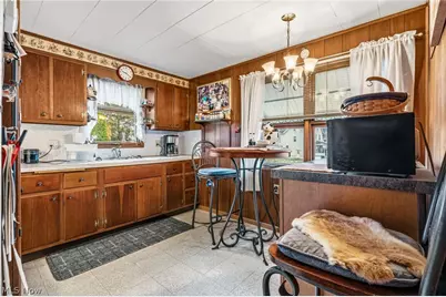 644 Arlington Avenue SW, Canton, OH 44706 - Photo 6