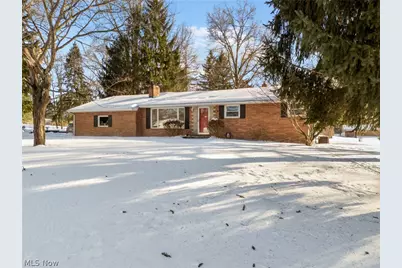 3596 Rolling Ridge Road NE, Canton, OH 44721 - Photo 1