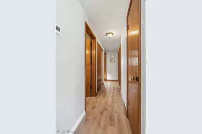 3596 Rolling Ridge Road NE, Canton, OH 44721 - Photo 18