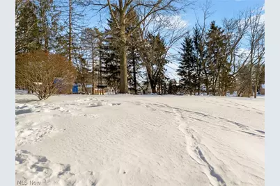 3596 Rolling Ridge Road NE, Canton, OH 44721 - Photo 4