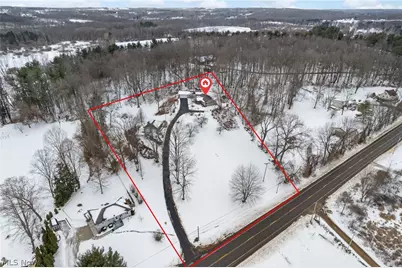 5039 Erie Avenue N, Canal Fulton, OH 44614 - Photo 2