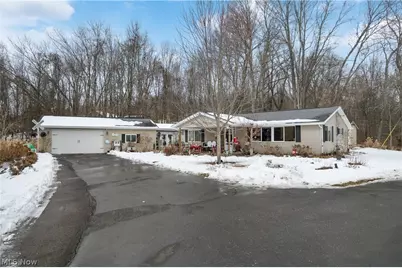 5039 Erie Avenue NW, Canal Fulton, OH 44614 - Photo 1