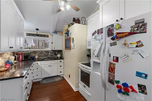 5039 Erie Ave N, Canal Fulton, OH 44614 - Photo 10