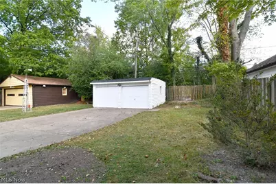 2203 Brockway Road, University Heights, OH 44118 - Photo 38