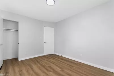 29070 W Willowick Drive, Willowick, OH 44095 - Photo 36