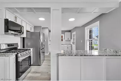 16809 Scottsdale Boulevard, Huber Heights, OH 44120 - Photo 10