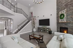 102 Harvester Dr, Copley, OH 44321 - Photo 6