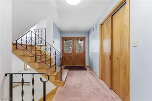 3812 N Glenridge Rd, Akron, OH 44319 - Photo 2