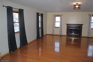 876 Hadcock Rd, Brunswick, OH 44212 - Photo 8