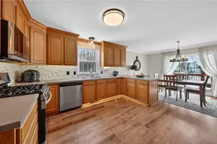 1324 Dover Dr, Medina, OH 44256 - Photo 4