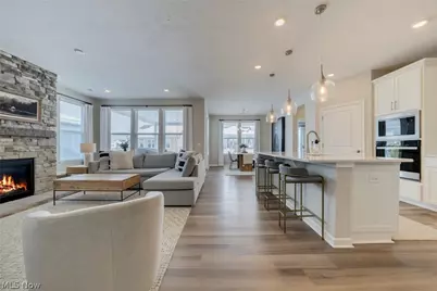 12827 Annabell Drive, Columbia Station, OH 44028 - Photo 10