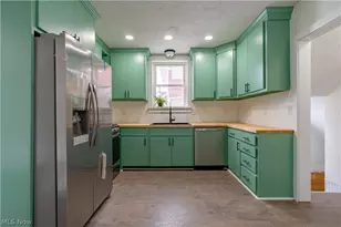 1322 12th St NW, Canton, OH 44703 - Photo 12