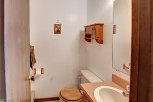 42113 Meadow Ln, LaGrange, OH 44050 - Photo 26