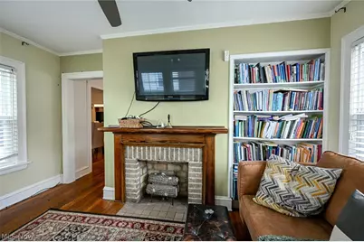 3049 Berkshire Road, Cleveland Heights, OH 44118 - Photo 8