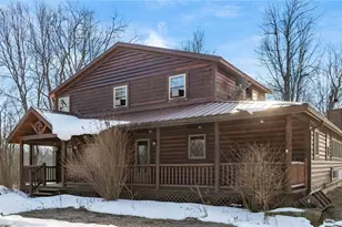 18028 Winterset Ln, Lore City, OH 43755 - Photo 4