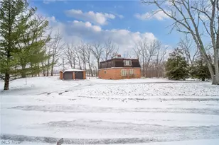 11 Pacific Rd NE, Carrollton, OH 44615 - Photo 2