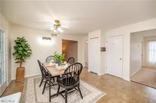 449 Westchester Dr SE, Warren, OH 44484 - Photo 16