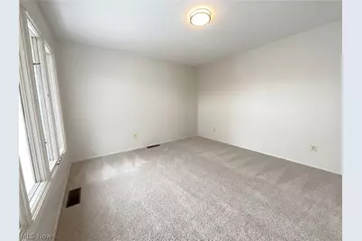5896 Mills Creek Lane, North Ridgeville, OH 44039 - Photo 12
