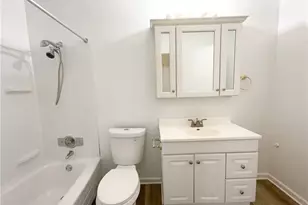 832 S Logan St, Elyria, OH 44035 - Photo 6