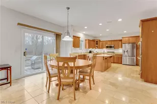 38595 Flanders Dr, Solon, OH 44139 - Photo 12