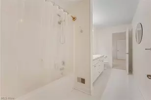 38595 Flanders Dr, Solon, OH 44139 - Photo 28