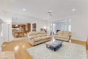 38595 Flanders Dr, Solon, OH 44139 - Photo 10