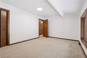 680 Rocky Hollow Dr, Akron, OH 44313 - Photo 30