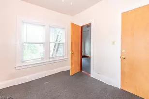 917 Helmsdale Rd, Cleveland Heights, OH 44112 - Photo 16