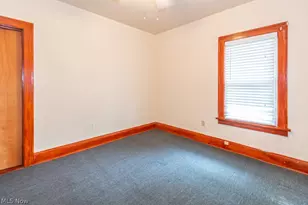 917 Helmsdale Rd, Cleveland Heights, OH 44112 - Photo 22