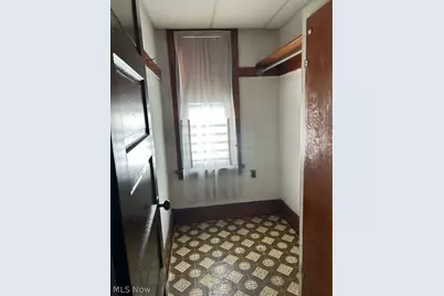 5415 Caleb Court, Loveland, OH 44127 - Photo 8