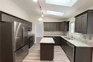 32847 Redwood Blvd, Avon Lake, OH 44012 - Photo 2