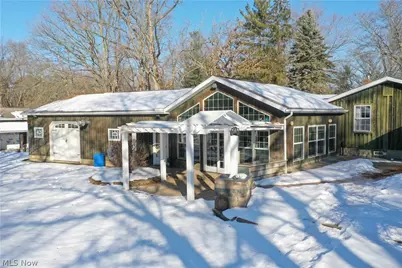 1554 Woods Road, Akron, OH 44306 - Photo 40