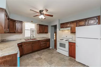 3405 W 132nd Street, Loveland, OH 44111 - Photo 2