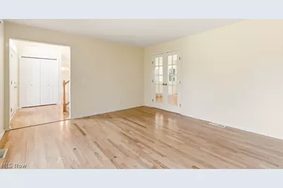 34390 Appleview Way, Solon, OH 44139 - Photo 6