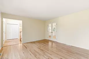 34390 Appleview Way, Solon, OH 44139 - Photo 6