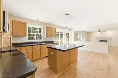 34390 Appleview Way, Solon, OH 44139 - Photo 18