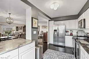 12500 Edgewater Dr, Oakwood, OH 44107 - Photo 14