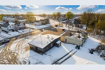 1414 Chestnut Street, Coshocton, OH 43812 - Photo 2