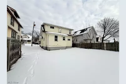 2140 12th Street SW, Akron, OH 44314 - Photo 4