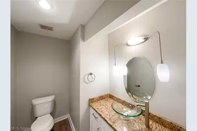 2272 W 5th Street, Loveland, OH 44113 - Photo 12