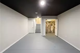 2272 W 5th St, Loveland, OH 44113 - Photo 16