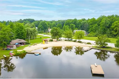 17987 Elliott Drive, Chagrin Falls, OH 44023 - Photo 2