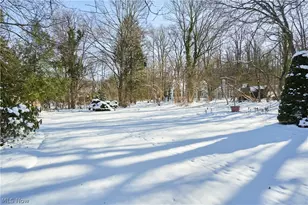 155 Hampshire Rd, Akron, OH 44313 - Photo 6