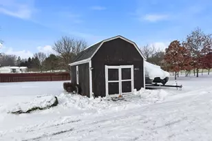 2190 Waterbury Dr, Uniontown, OH 44685 - Photo 44