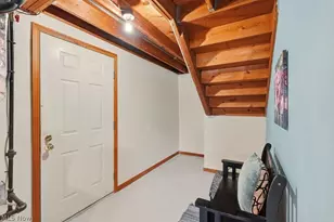 2190 Waterbury Dr, Uniontown, OH 44685 - Photo 36