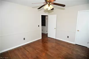 2405 Weymouth Rd, Hinckley, OH 44233 - Photo 34