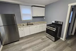 1089 E 66th St, Loveland, OH 44103 - Photo 4