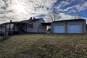 1032 Race St, Zanesville, OH 43701 - Photo 2